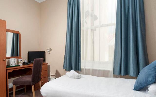The Invercauld Arms Hotel