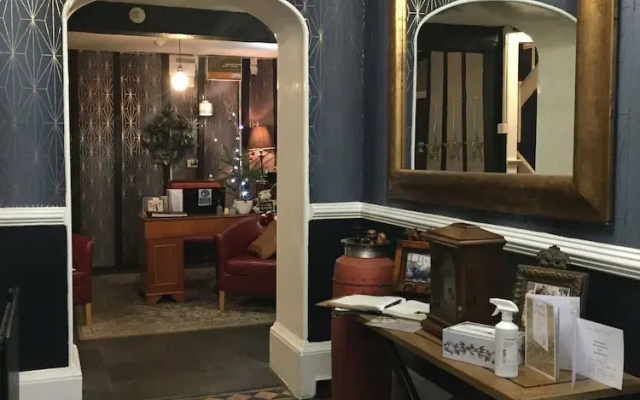 Castle Lodge Hotel