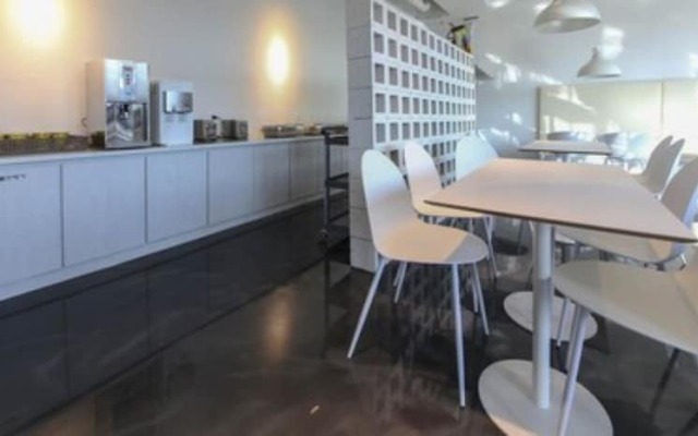 Zam 101 Hotel