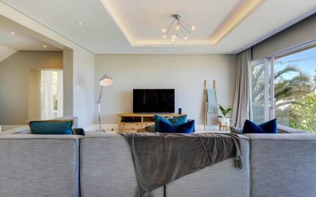 Spacious Holiday Villa w Private Pool Garden Serein