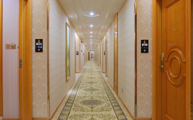 Venus International Hotel