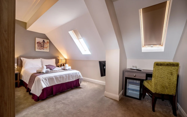 Frontier Europe Hotels Group