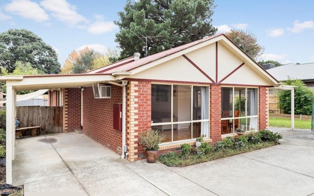 Maroondah 3 Bedroom House