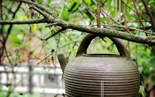 Ya'an River Lake April Inn