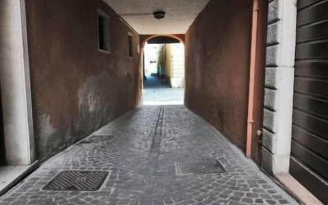 Comfortable Apartment Cavour Square