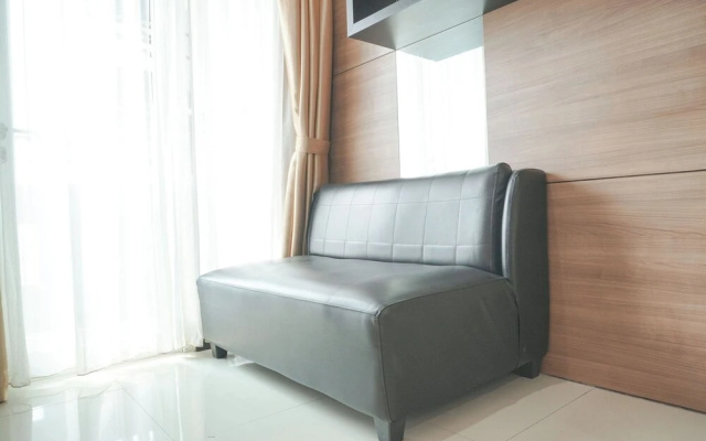Comfortable 1Br At Sky Terrace Apartment