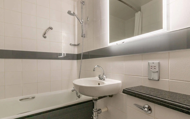 Thistle Express Swindon