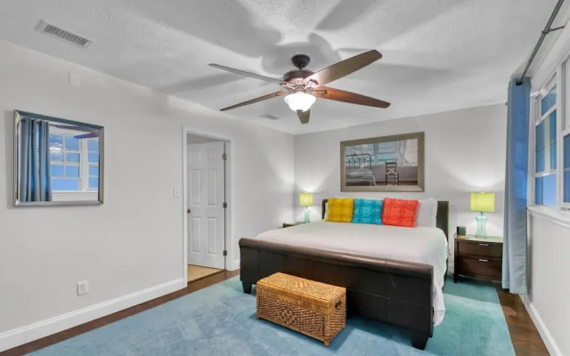 Crystal Villas 12B