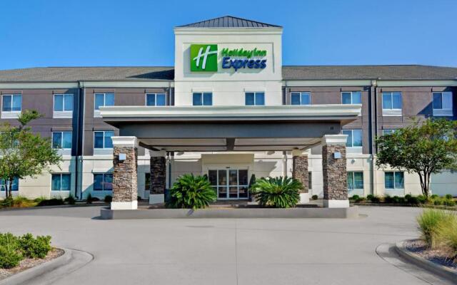 Holiday Inn Express Suites Atmore North