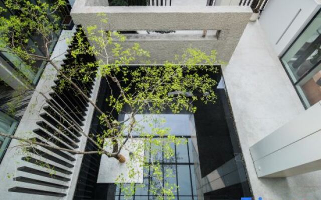 WuYu Hotel (Chongqing Yangjiaping Vientiane City)