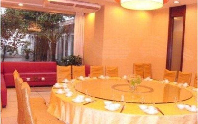 Overseas Chinese Mansion