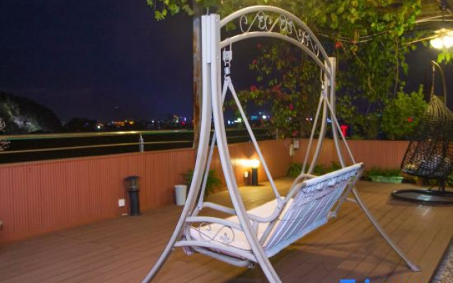 Scenic Hotel (Guilin Dongxi Lane University of Technology)