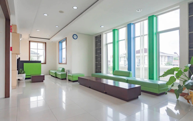 Urbanview Hotel Syariah Dapen Pontianak