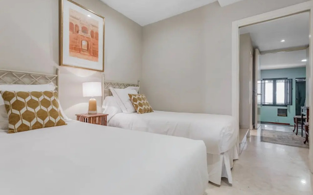 Puerta del Arenal III