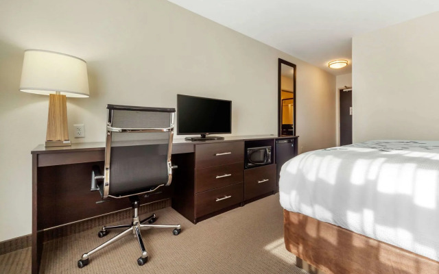 Sleep Inn & Suites Devils Lake