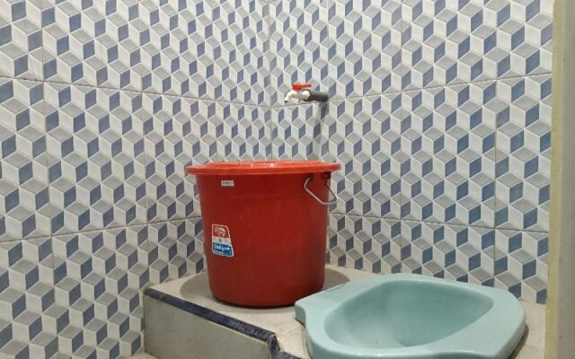 OYO Homes 91083 Desa Wisata Plosokuning Syariah
