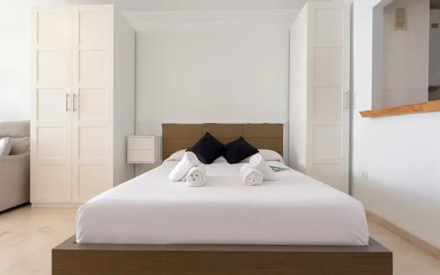 Sunstay Diamond Loft Fuengirola Beach