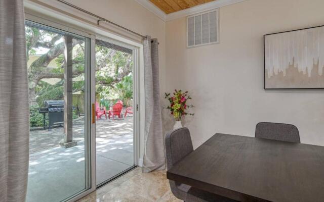 Golden Mile Beach Retreat