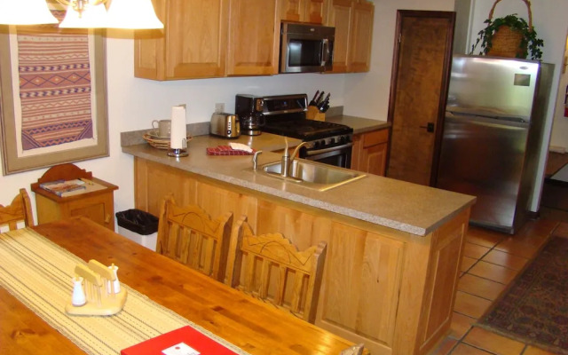 Rio Hondo Condominiums