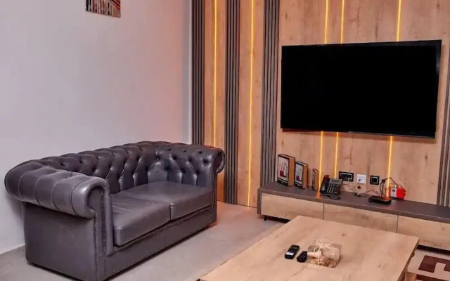 Ridge Ville Apartment by Platinum