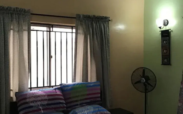 Gees Shortlets Apartments