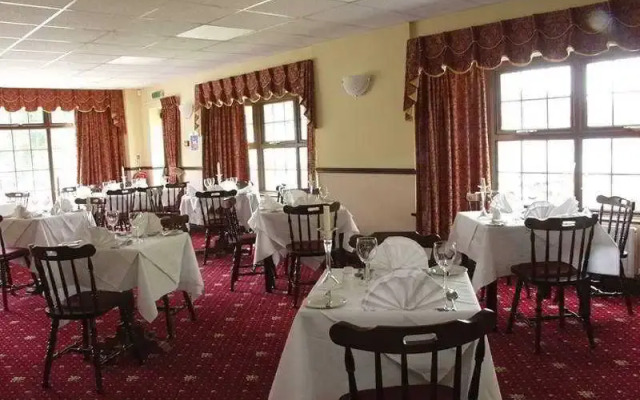 Shurland Hotel