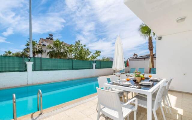 Dazzling Villa With Private Pool in Antalya