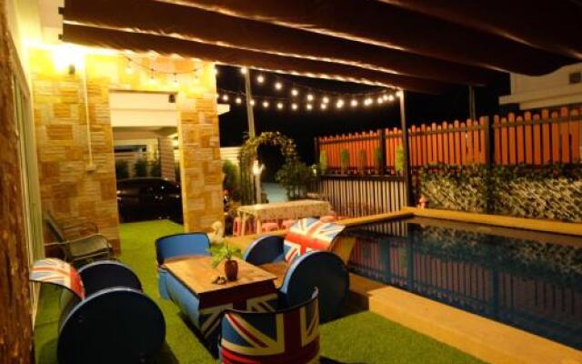 Armanol Pool Villa