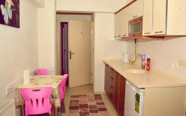 Acar Suite
