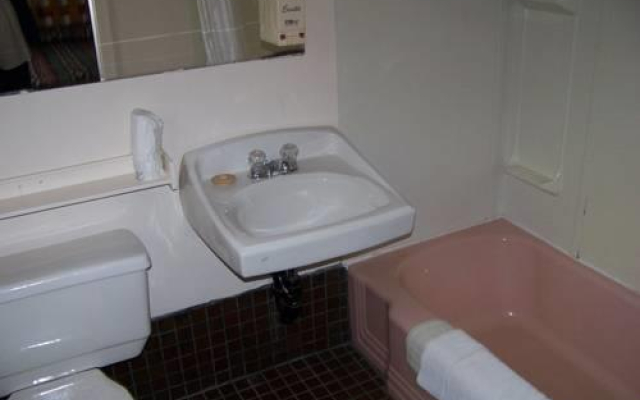 Rustic Anchor Motel
