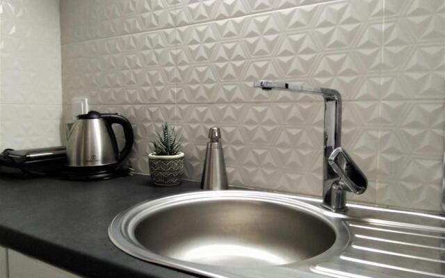 Athens Pangrati modern apt 10min to metro