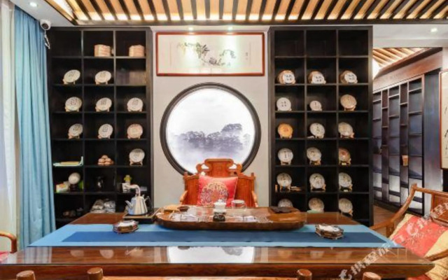 Yongxian Hot Spring Resort Hotel