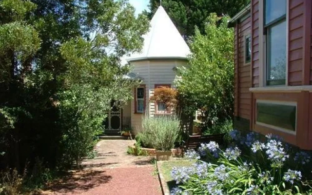 Braeside Garden Cottages