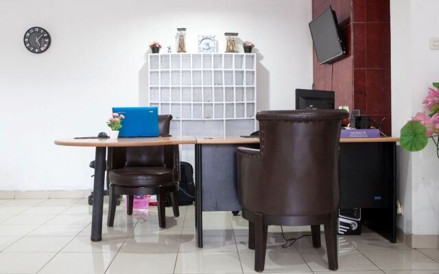 RedDoorz Plus near Sukajadi 2