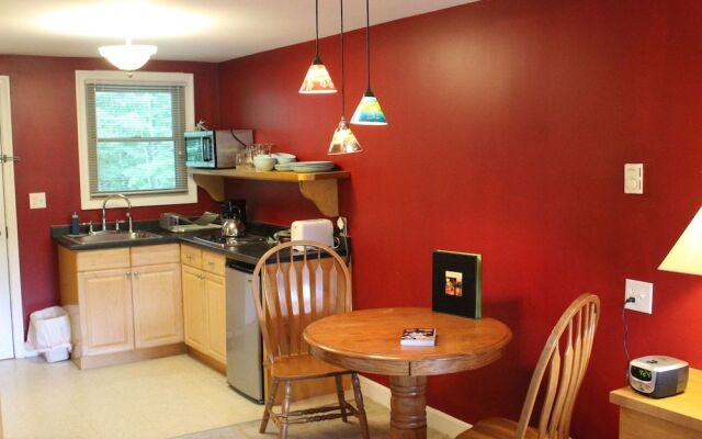 Catskill Seasons Inn