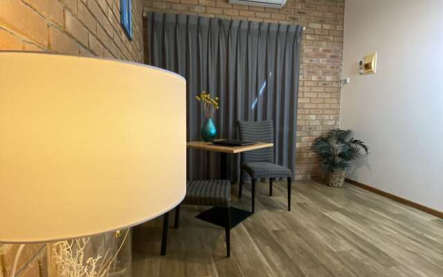 Coastal Waters Motor Inn