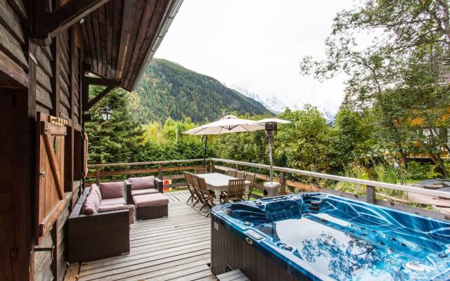 Chalet Falcon