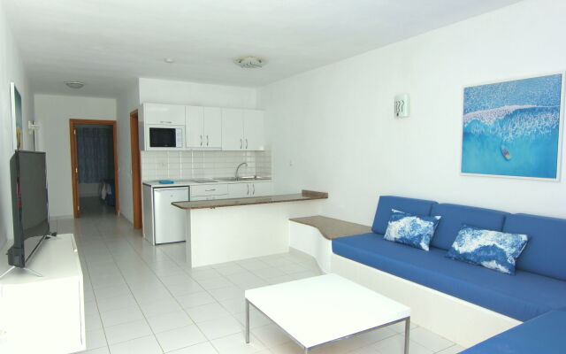 Arena Dorada - Apartments
