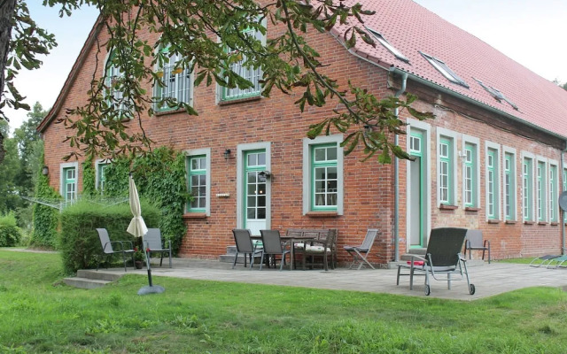 Charmante Wohnung mit Garten in Blowatz