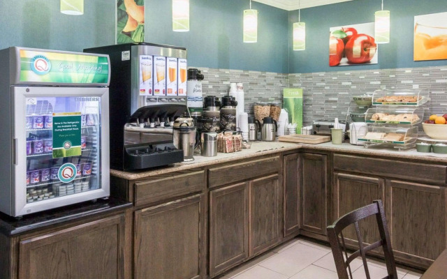 Quality Inn & Suites West Monroe