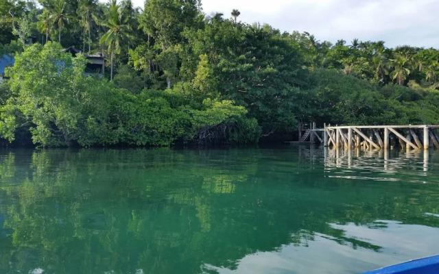 Bahay Isla Sanctuario