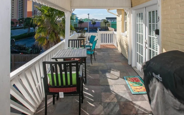 Banana Bay Bungalow 3