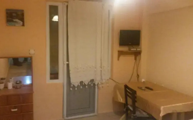 Haluk Hotel