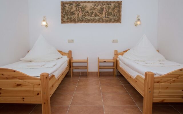 Wanderlust Hostel