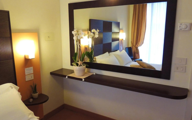 HamilTown Hotel