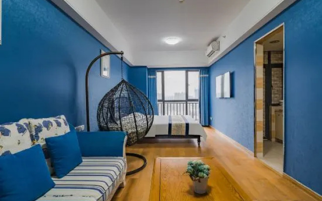 Dreamli Najia Theme Apartment