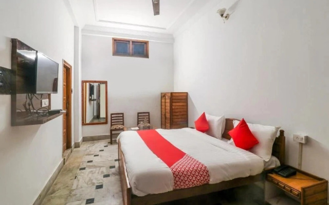 Hotel Mayank