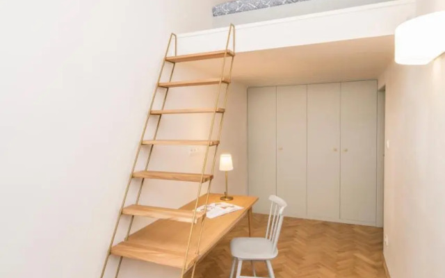 Downtown Designer apartment Karlin