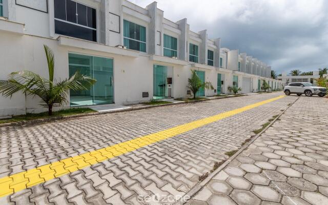 Apto duplex com piscina a 2min do mar IMT0011