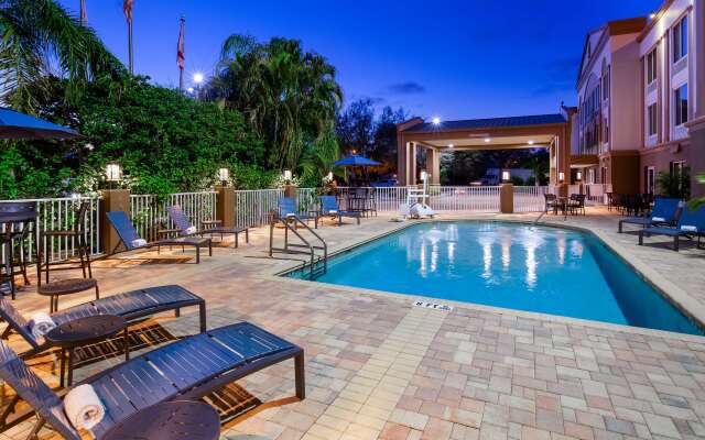 Best Western Plus Ambassador Suites Venice